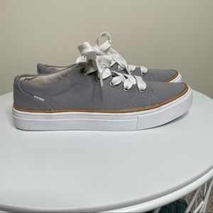 NWOT Toms Sneakers 8